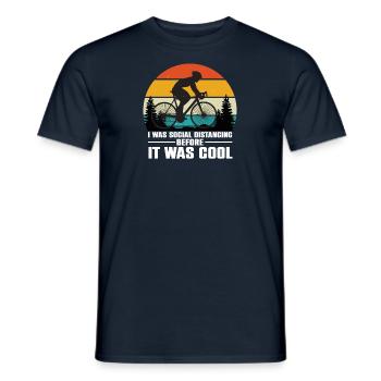 Best Dad Riding Bike Cool Dad E-Bike - Men's T-Shirt - navy - Front - AI Model Male 178 light (178cm)