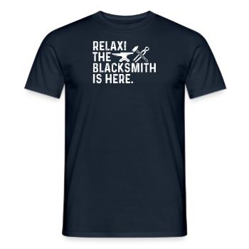 Chemise forgeron Métallurgiste Enclume Cutler - T-shirt homme - marine - Devant - AI Model Male 178 light (178cm)