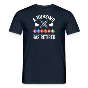 Retraite infirmière à la retraite - T-shirt homme - marine - Devant - AI Model Male 178 light (178cm)