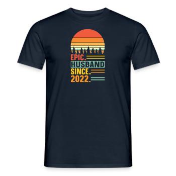 Meilleur mari depuis 2022 - Cadeau d’anniversaire - T-shirt homme - marine - Devant - AI Model Male 178 light (178cm)