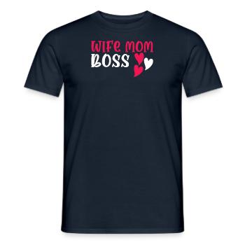 Mère Épouse Boss Fête des mères Meilleure maman Chef - T-shirt homme - marine - Devant - AI Model Male 178 light (178cm)
