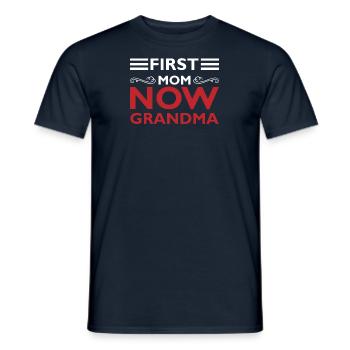 Oma Rentnerin Omi Enkelsohn Enkeltochter Großmama - Männer T-Shirt - Navy - Vorne - AI Model Male 178 light (178cm)