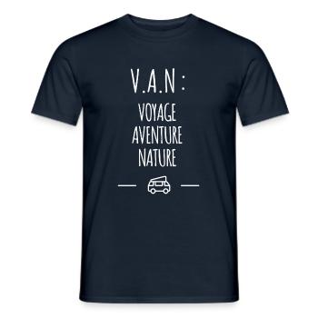 V.A.N. : Voyage Aventure Nature - T-shirt homme - marine - Devant - AI Model Male 178 light (178cm)