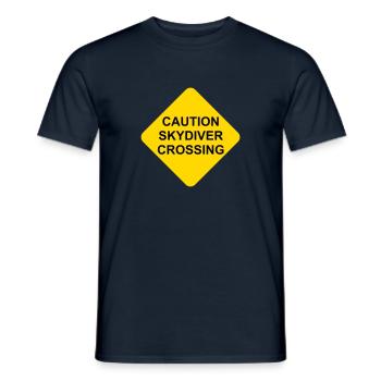 Schild Caution Skydiver Crossing - Männer T-Shirt - Navy - Vorne - AI Model Male 178 light (178cm)