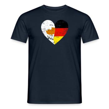 Zypern Deutschland Flaggenherz - Männer T-Shirt - Navy - Vorne - AI Model Male 178 light (178cm)
