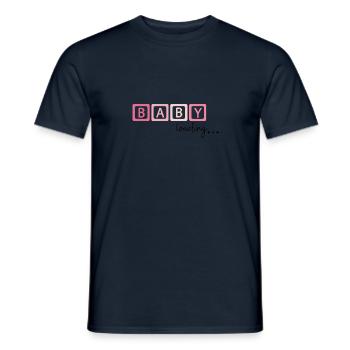 Baby loading… Aufdruck - Männer T-Shirt - Navy - Vorne - AI Model Male 178 light (178cm)