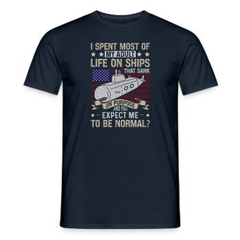 J’ai passé la majeure partie de ma vie adulte sur des navires de la Marine - T-shirt homme - marine - Devant - AI Model Male 178 light (178cm)