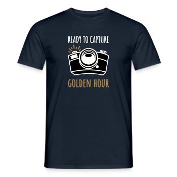 Photo camera cartoon with English text - Men's T-Shirt - navy - Front - AI Model Male 178 light (178cm)