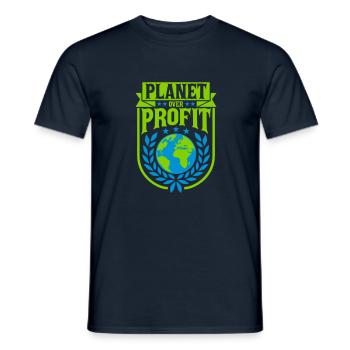 planet over profit Zitat - Männer T-Shirt - Navy - Vorne - AI Model Male 178 light (178cm)