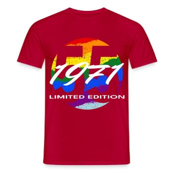 55e anniversaire 1971 cadeau pour hommes et femmes - T-shirt homme - rouge - Devant - AI Model Male 178 dark (178cm)