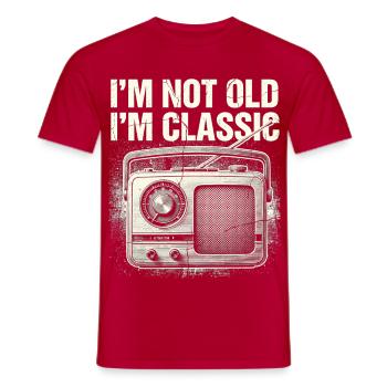 Nicht alt, ich bin klassisches Radio - Männer T-Shirt - Rot - Vorne - AI Model Male 178 dark (178cm)