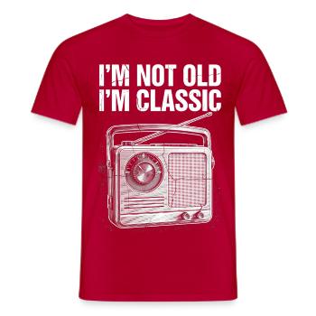 Nicht alt, ich bin Klassiker: Vintage Radio - Männer T-Shirt - Rot - Vorne - AI Model Male 178 dark (178cm)