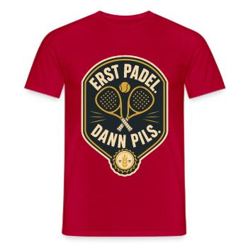 Erst Padel Dann Pils Emblem - Männer T-Shirt - Rot - Vorne - AI Model Male 178 dark (178cm)