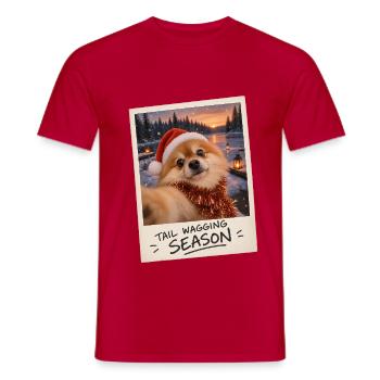 Tail Wagging Season Zwergspitz Selfie - Männer T-Shirt - Rot - Vorne - AI Model Male 178 dark (178cm)