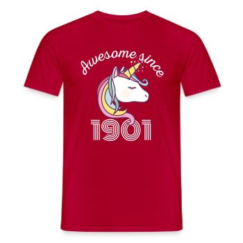Drôle d’anniversaire génial depuis 1901 - T-shirt homme - rouge - Devant - AI Model Male 178 dark (178cm)