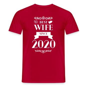 Beste Ehefrau seit 2020 Hochzeitstag - Männer T-Shirt - Rot - Vorne - AI Model Male 178 dark (178cm)