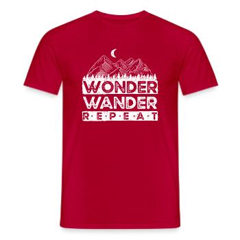 wandern berge natur berg wanderer trekking alpen - Männer T-Shirt - Rot - Vorne - AI Model Male 178 dark (178cm)