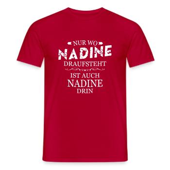 Nadine - Männer T-Shirt - Rot - Vorne - AI Model Male 178 dark (178cm)