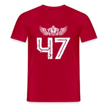 47 Cijfer kroon - Heren T-shirt - rood - Voor - AI Model Male 178 dark (178cm)