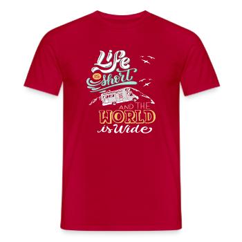 Life is Short The World is Wide - Männer T-Shirt - Rot - Vorne - AI Model Male 178 dark (178cm)