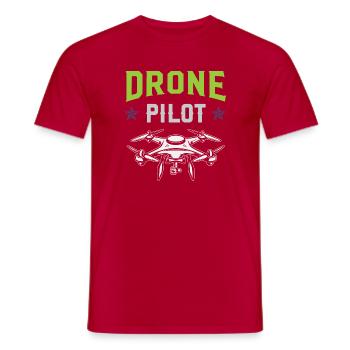 Drohnen-Pilot - Männer T-Shirt - Rot - Vorne - AI Model Male 178 dark (178cm)
