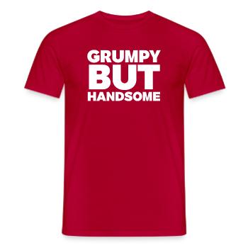 Mürrisches, aber gutaussehendes Humor-T-Shirt - Männer T-Shirt - Rot - Vorne - AI Model Male 178 dark (178cm)