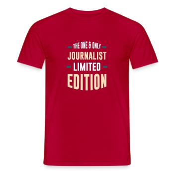 Limitierte Journalist Edition - Männer T-Shirt - Rot - Vorne - AI Model Male 178 dark (178cm)