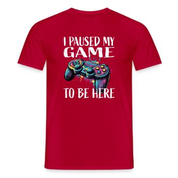 Ich hab mein Spiel pausiert – Controller Kunst - Männer T-Shirt - Rot - Vorne - AI Model Male 178 dark (178cm)