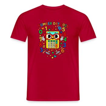 Jour du numéro 2026 Mascotte du Calculateur Joyeux - T-shirt homme - rouge - Devant - AI Model Male 178 dark (178cm)