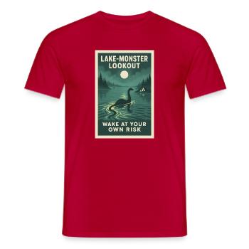 Seeungeheuer-Wache | Grusel am See - Männer T-Shirt - Rot - Vorne - AI Model Male 178 dark (178cm)