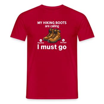 Mes bottes de randonnée m’appellent, je dois y aller - T-shirt homme - rouge - Devant - AI Model Male 178 dark (178cm)