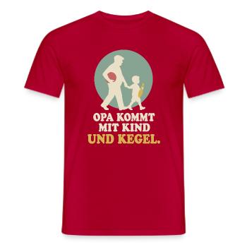 Opa kommt mit Kind und Kegel – Kegeln Opa Enkel - Männer T-Shirt - Rot - Vorne - AI Model Male 178 dark (178cm)