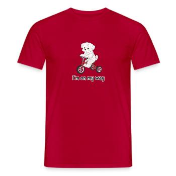 I am on my Way - Hund  - Männer T-Shirt - Rot - Vorne - AI Model Male 178 dark (178cm)