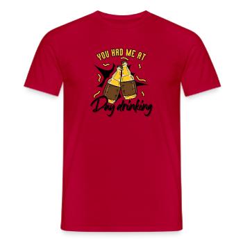 Sie Hatten Mich Bei Day Drinking Retro Beach - Männer T-Shirt - Rot - Vorne - AI Model Male 178 dark (178cm)