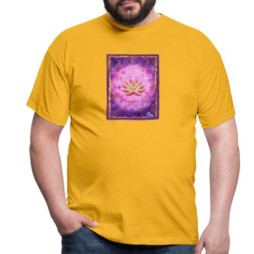 Goldener Lotus - Sonja Ariel von Staden - Männer T-Shirt