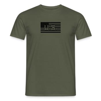 U.S./USA Taktische Flagge - Männer T-Shirt - Militärgrün - Vorne - AI Model Male 178 light (178cm)