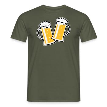 2 Maßkrüge Stoßen An (Bier / Bierseidel / 3C) - Männer T-Shirt - Militärgrün - Vorne - AI Model Male 178 light (178cm)