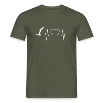 Ski Sports d’hiver Heartbeat - T-shirt homme - vert militaire - Devant - AI Model Male 178 light (178cm)