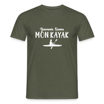 Jamais Sans mon KAYAK - T-shirt homme - vert militaire - Devant - AI Model Male 178 light (178cm)
