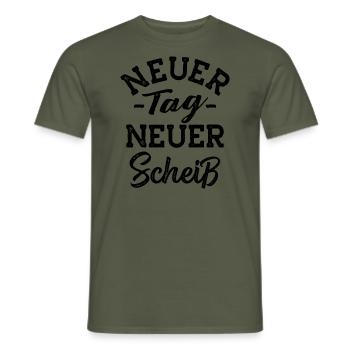 Genervt Arbeit Scheißtag lustige freche Sprüche - Männer T-Shirt - Militärgrün - Vorne - AI Model Male 178 light (178cm)