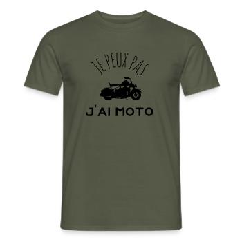 JE PEUX PAS JAI MOTO idée cadeau et tshirt - T-shirt homme - vert militaire - Devant - AI Model Male 178 light (178cm)