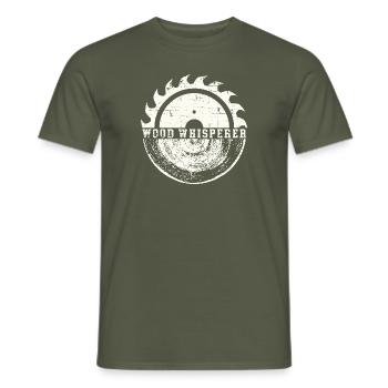 Wood Whisperer | Funshirt Handwerker Vaterttag - Männer T-Shirt - Militärgrün - Vorne - AI Model Male 178 light (178cm)