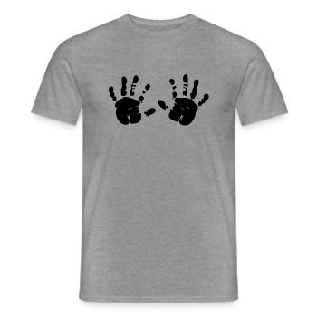 Hände / Titten - Männer T-Shirt - Graphit meliert - Vorne - AI Model Male 178 light (178cm)
