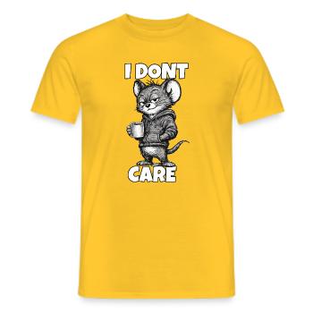I Don’t Care – Maus mit Kaffee (Sarkasmus) - Männer T-Shirt - Gelb - Vorne - AI Model Male 178 dark (178cm)