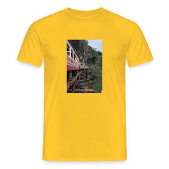 Zug, Zug - Männer T-Shirt - Gelb - Vorne - AI Model Male 178 dark (178cm)