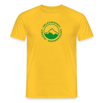 Auszeit, Gelassenheit, Entspannung - Männer T-Shirt - Gelb - Vorne - AI Model Male 178 dark (178cm)