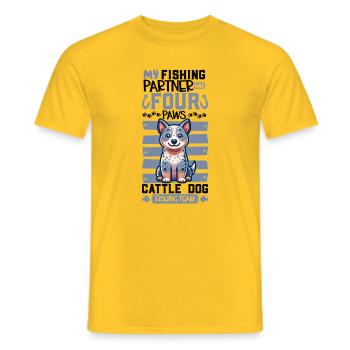 Angeln und Australian Cattle Dog - Männer T-Shirt - Gelb - Vorne - AI Model Male 178 dark (178cm)