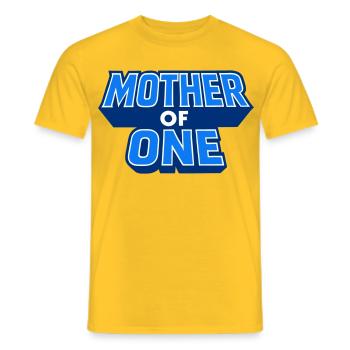 Mother of One - Männer T-Shirt - Gelb - Vorne - AI Model Male 178 dark (178cm)