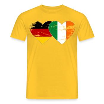 Cœur du drapeau Allemagne Irlande utilisé - T-shirt homme - jaune - Devant - AI Model Male 178 dark (178cm)