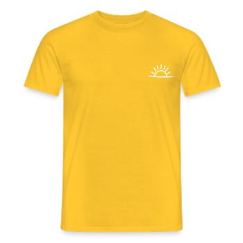 Sonne - Männer T-Shirt - Gelb - Vorne - AI Model Male 178 dark (178cm)